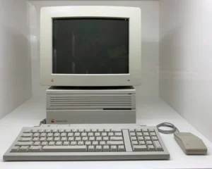Macintosh IIci 1989